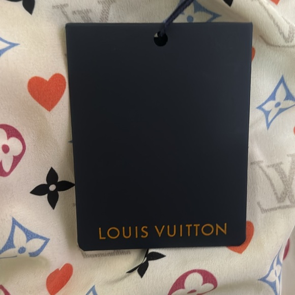 1️⃣5️⃣0️⃣0️⃣ brand new authentic Louis Vuitton babydoll silk blouse - Picture 8 of 13
